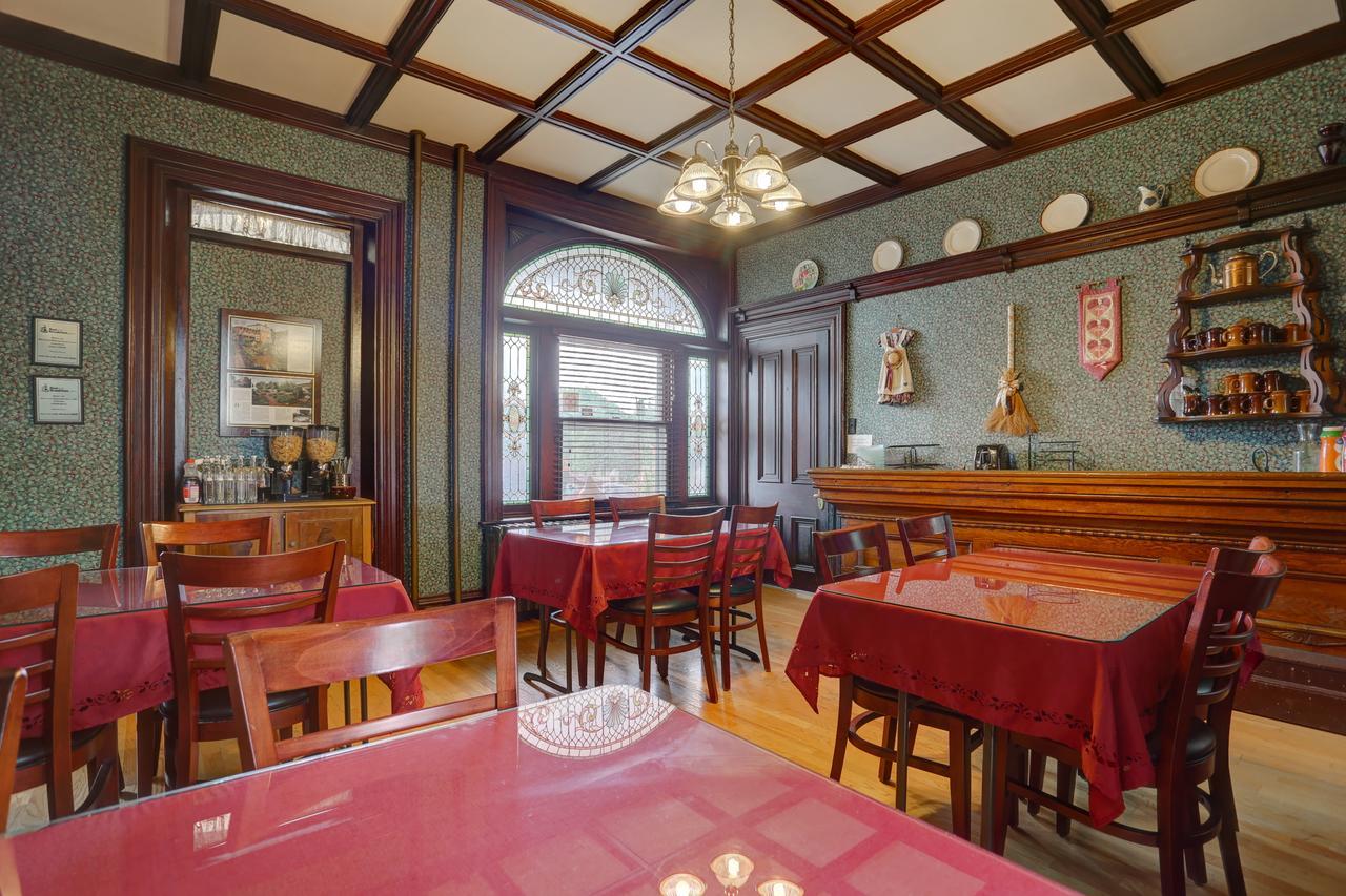 Greystone Manor Bed & Breakfast Bird-in-Hand 外观 照片