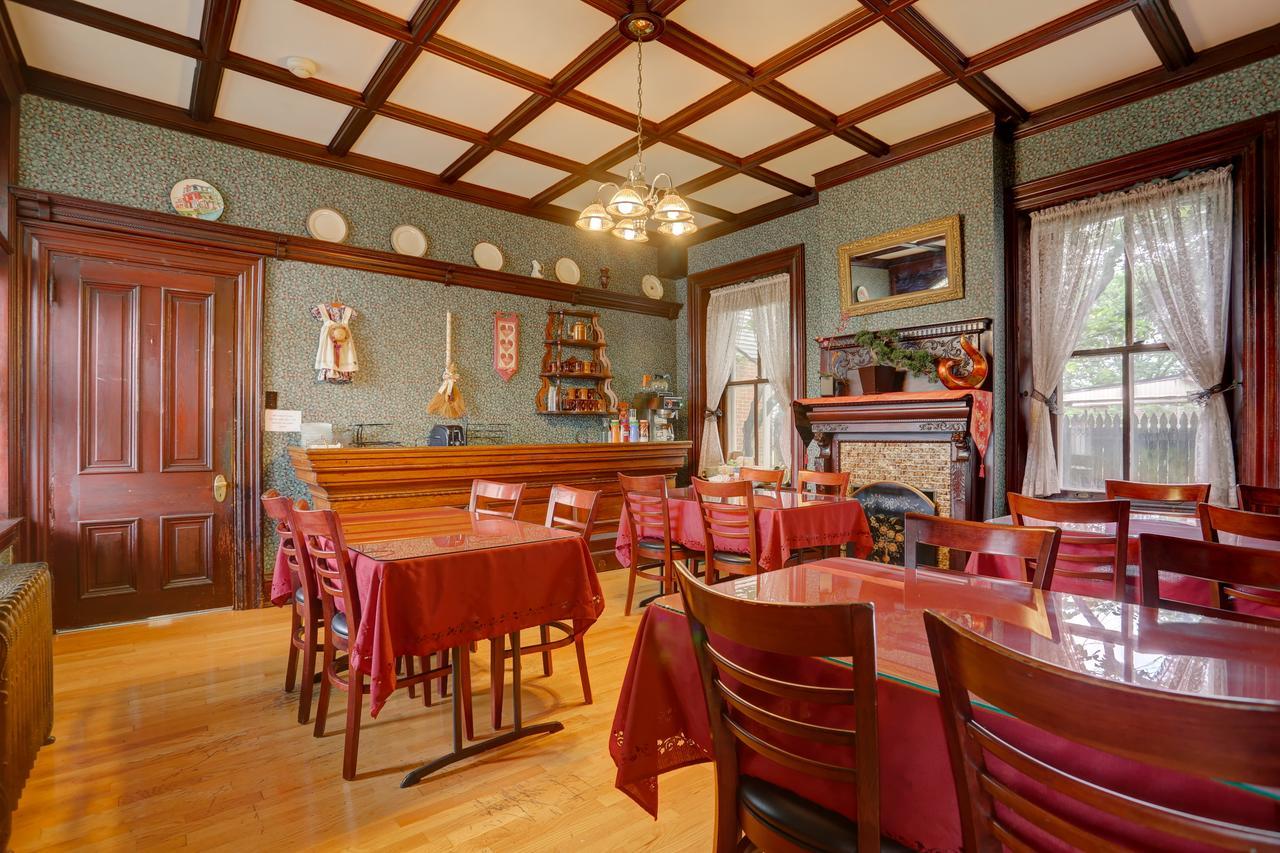 Greystone Manor Bed & Breakfast Bird-in-Hand 外观 照片